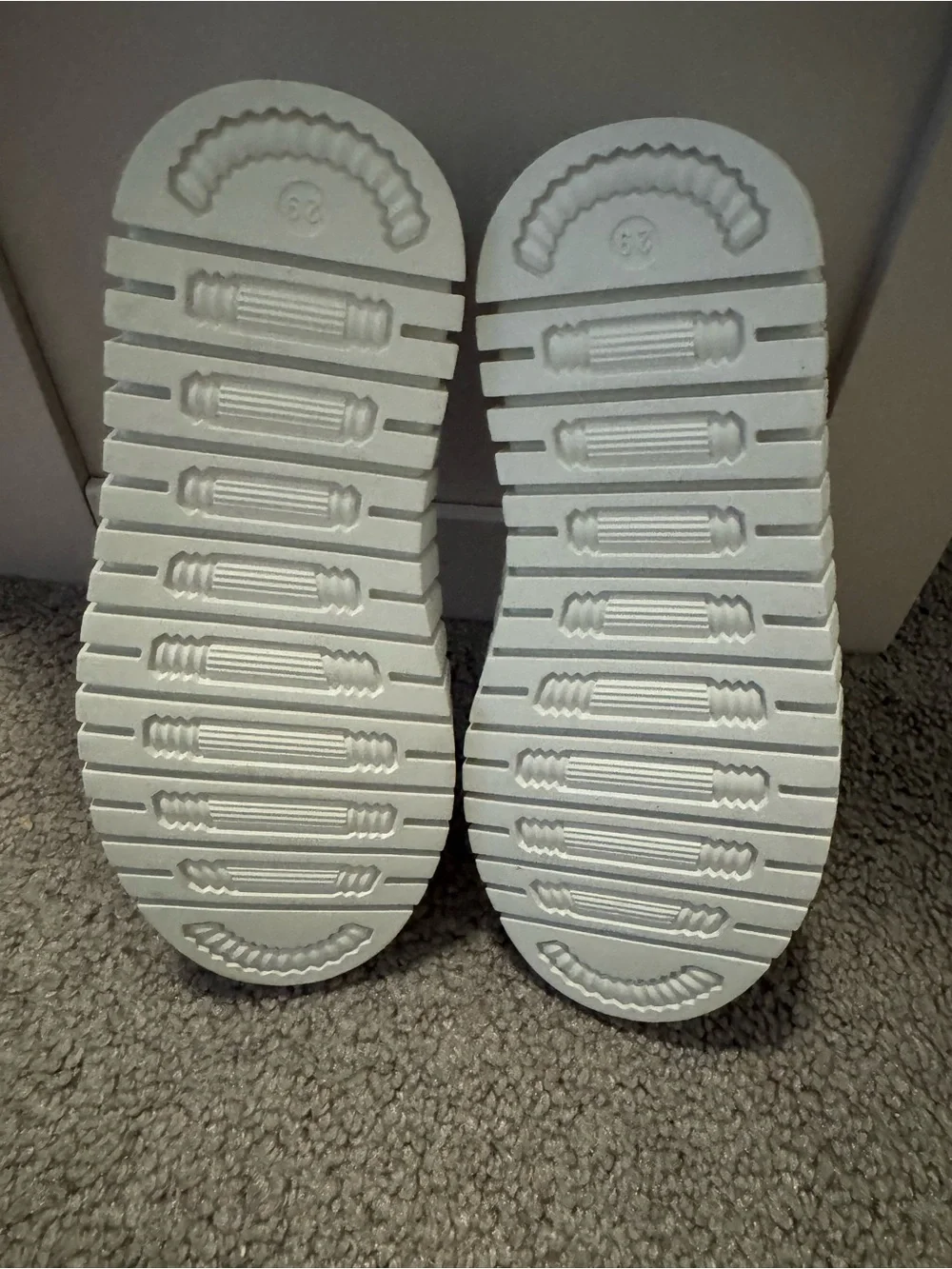 bernie mev. Kids Metallic Silver Bow Slip-On Moccasins